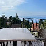 Mauro Apartamento