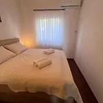 Mauro Apartamento