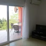 Mauro *
