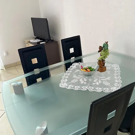 Mauro Apartament *
