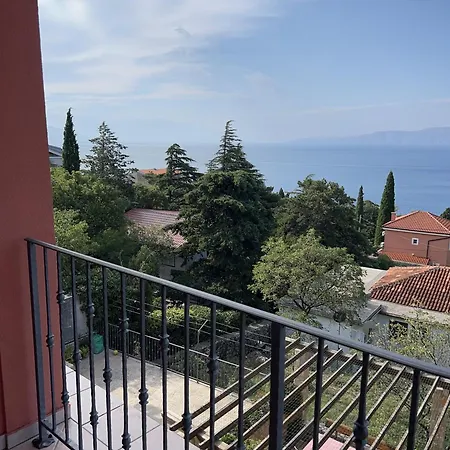 Mauro Apartament