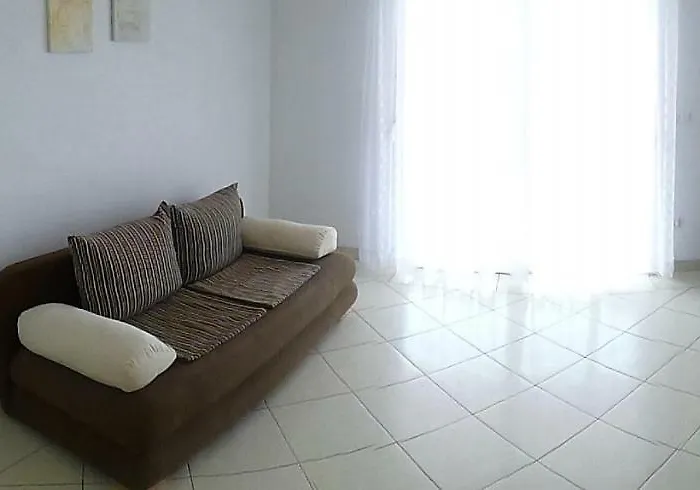 Mauro Apartament